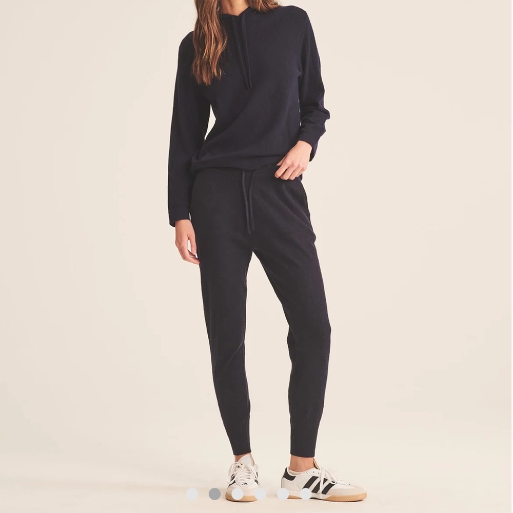 Naadam Off Duty Cashmere Jogger